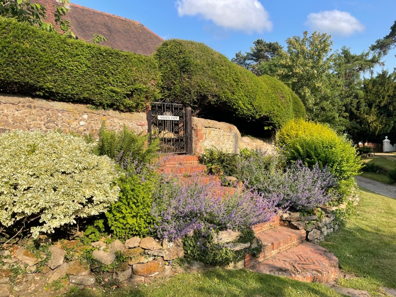 Nutbourne Village Gardens